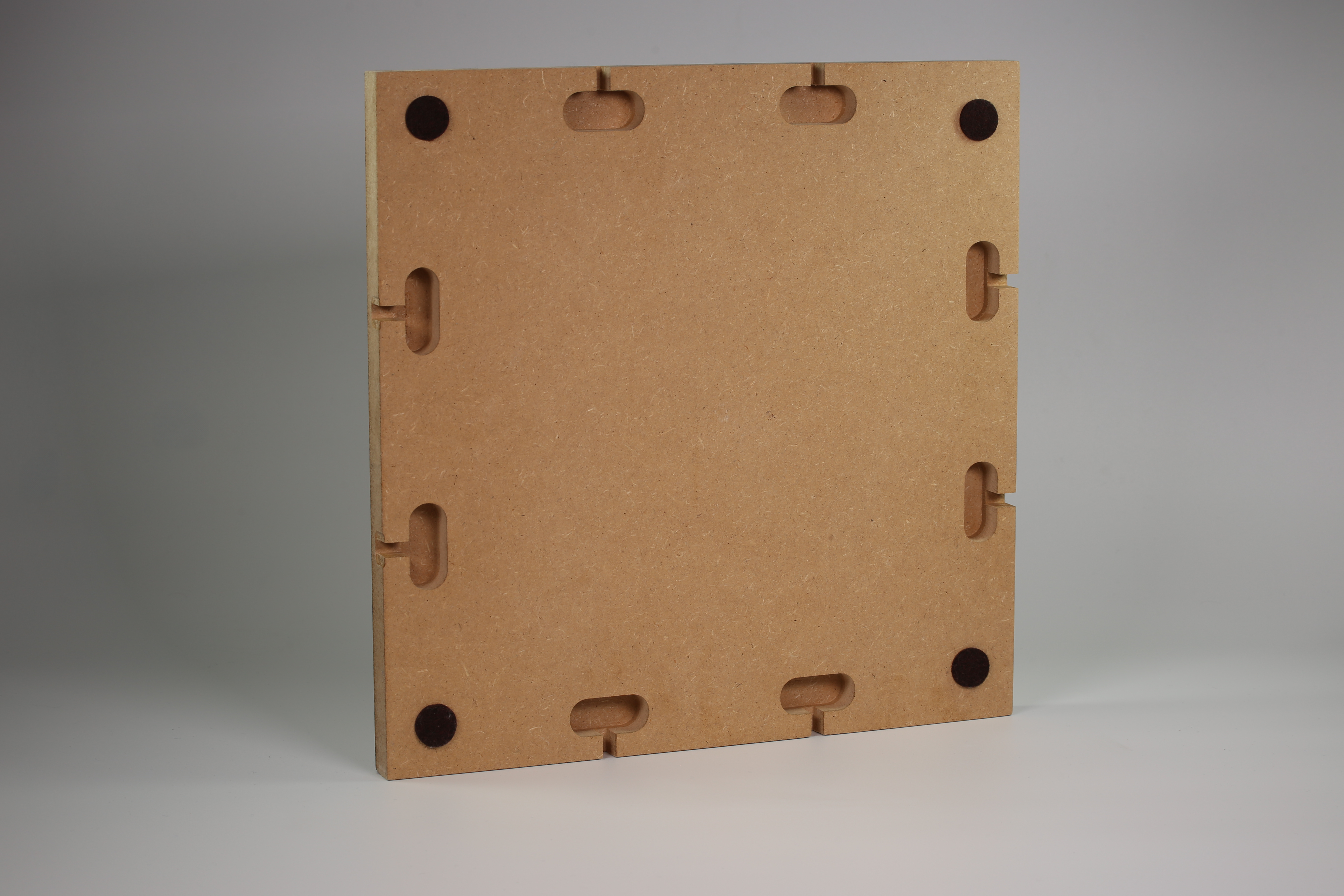 Rückseite der Bodenplatte