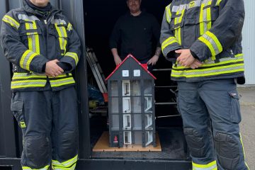 Auslieferung an die F.I.R.E Training GmbH