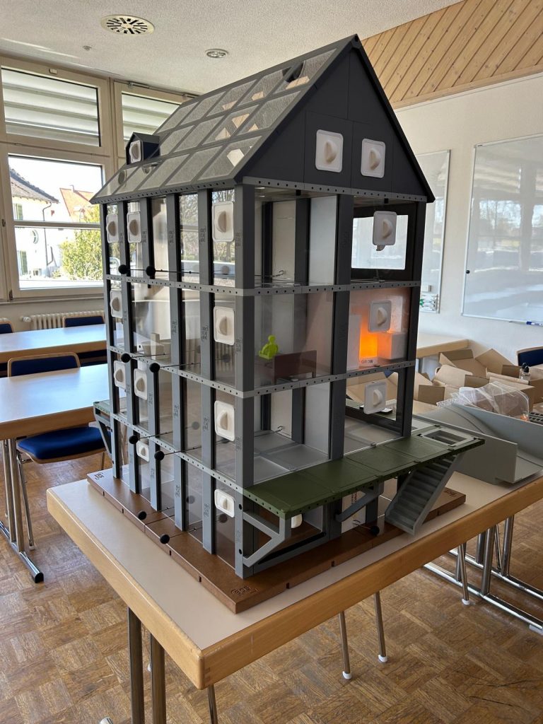 Auslieferung Taktik-Trainer Feuerwehr Friedrichshafen